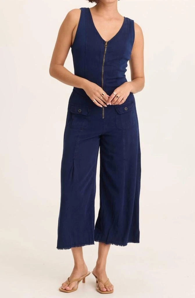 Wearables Wearables - Women's Linette Twill Zip Up V Neck Jumpsuit