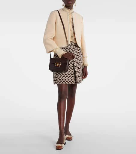 Valentino 9TO5 VLogo leather shoulder bag 5