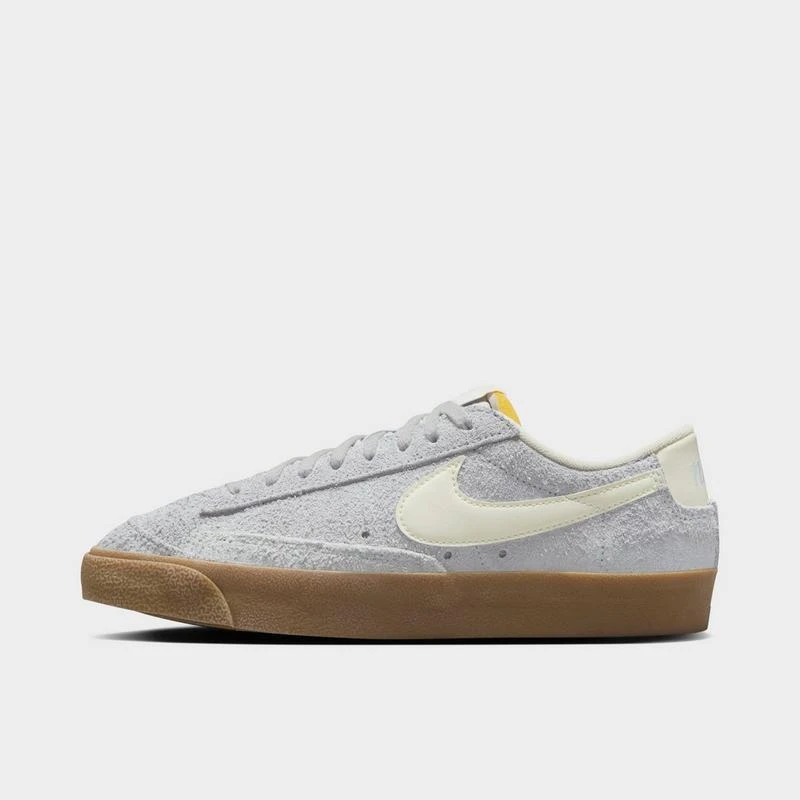 NIKE Women's Nike Blazer Low '77 Vintage Casual Shoes 1