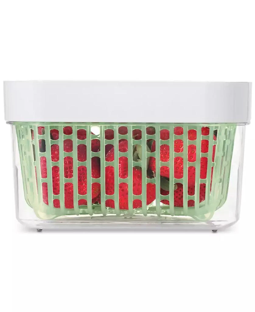 OXO GreenSaver 1.6-Qt. Produce Keeper 3