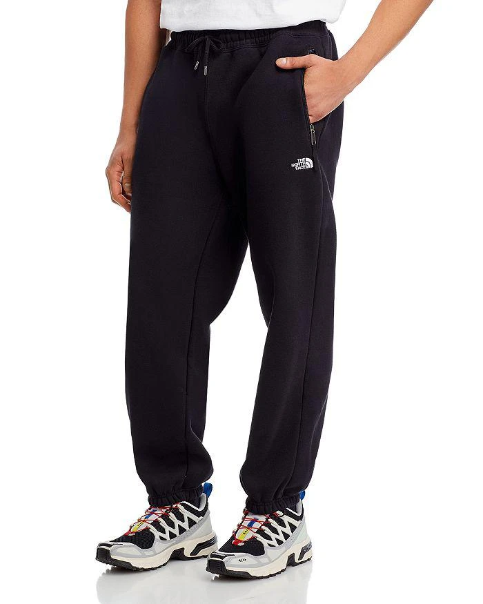 The North Face® Heavyweight Relaxed Fit Sweatpants 1