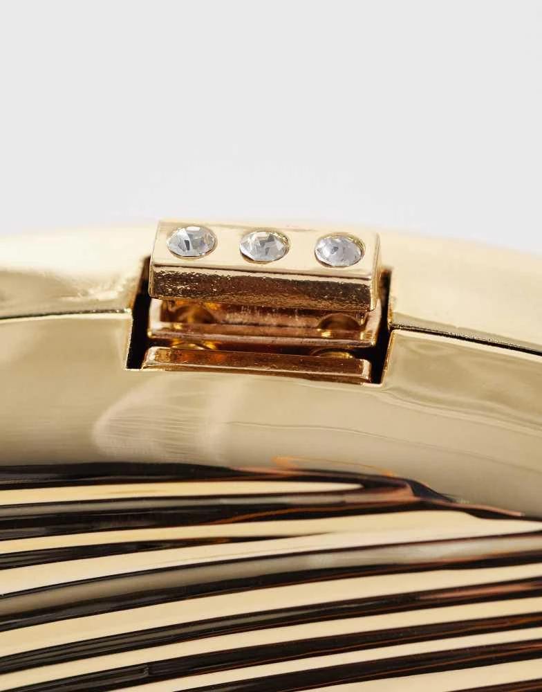 New Look New Look clam shell box clutch bag in gold 3