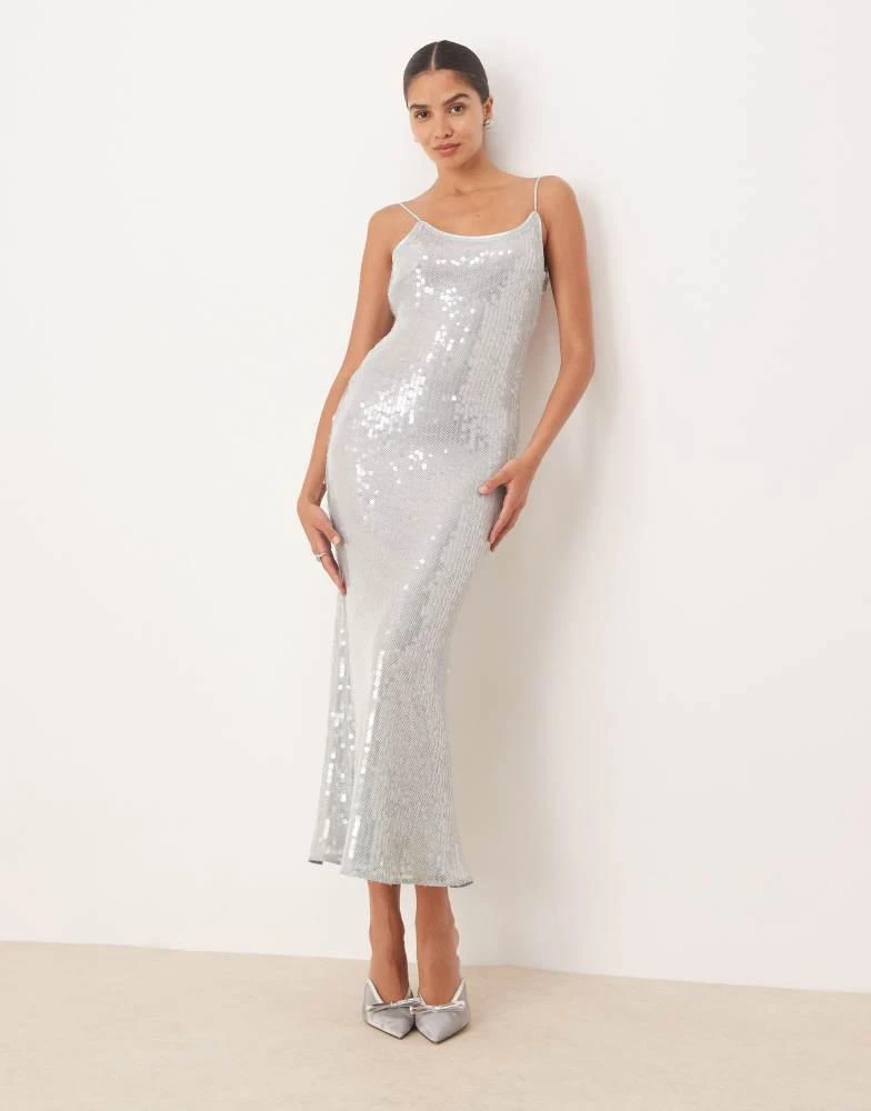 Shop Amy Lynn scoop neck maxi dress in grey sequin on Sale at BeyondStyle   Get 60% Off Amy Lynn scoop neck maxi dress in grey sequin with Limited-Time  Flash Deals, Exclusive