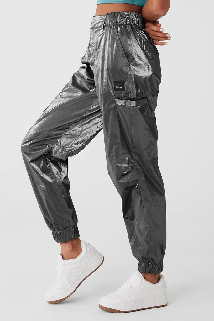 Alo Metallic High-Waist Break Line Jogger - Silver Metallic 4