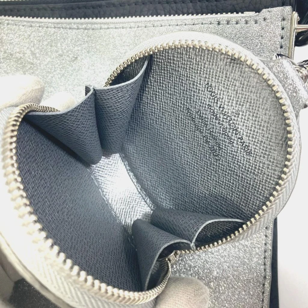 Louis Vuitton Louis Vuitton Silver Glitter Leather Damier In The Loop Trio Pouch Shoulder Bag 13