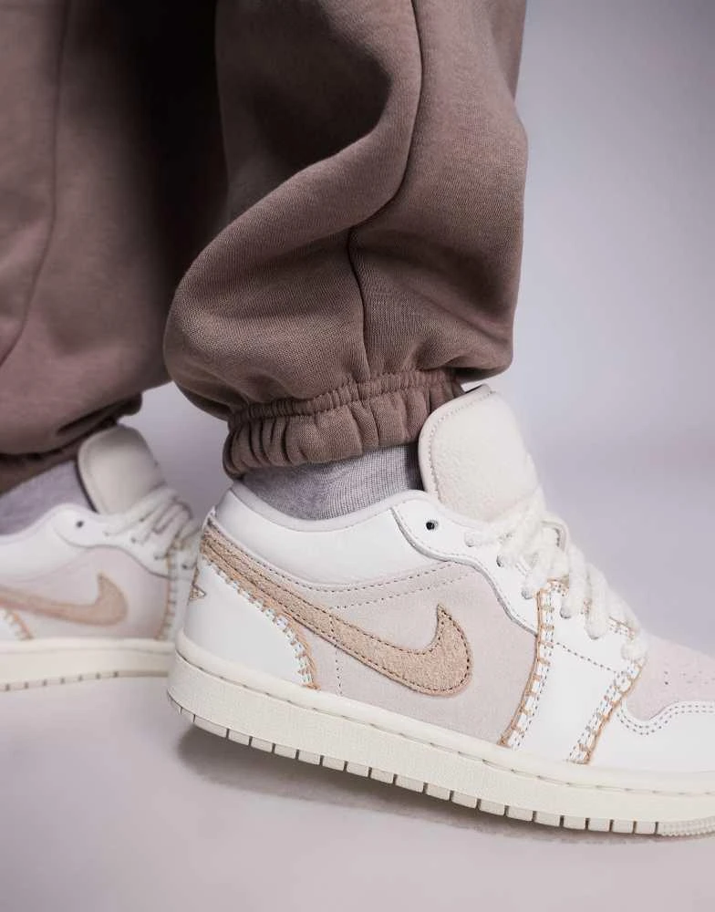 Jordan Nike Air Jordan 1 Low trainers in beige 5