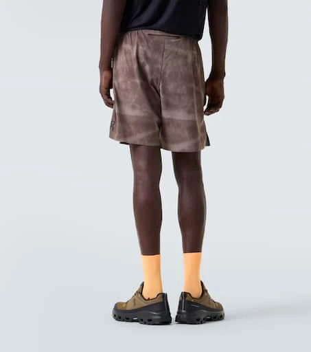 On Printed technical shorts 4