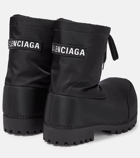Balenciaga Alaska Low snow boots 3