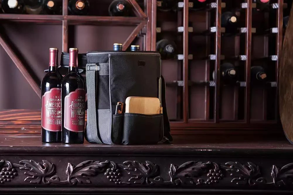 ONIVA Legacy® by Picnic Time Duet Wine & Cheese Tote 3
