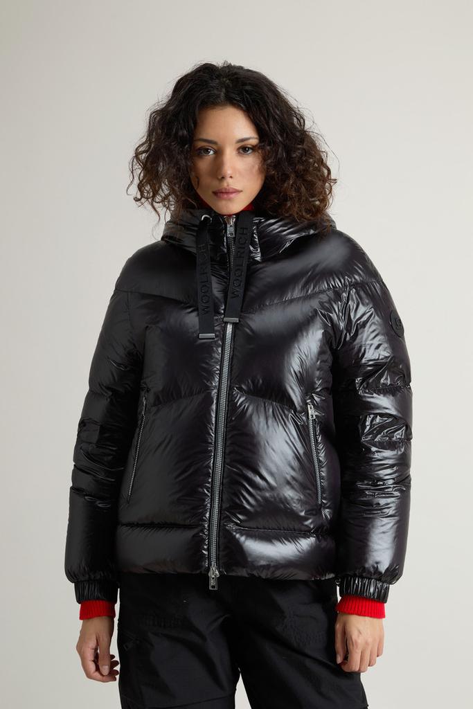 Woolrich Aliquippa Short Down Jacket in Glossy Nylon - Women - Gray