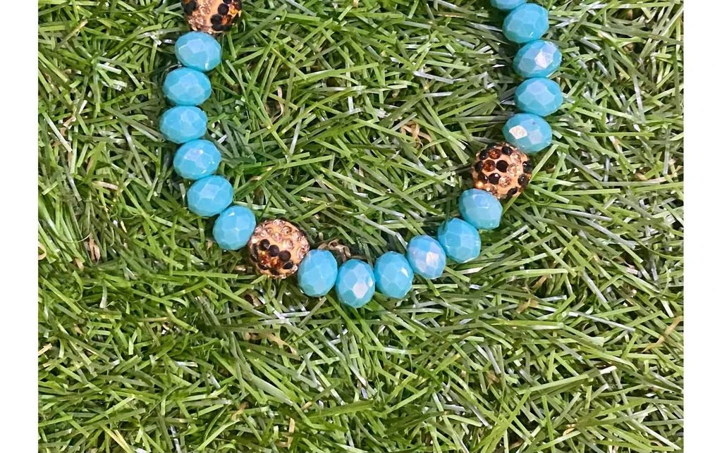 Sparkly South Wholesale Sparkly South Wholesale - Women
s Leopard Crystal Bead Bracelet