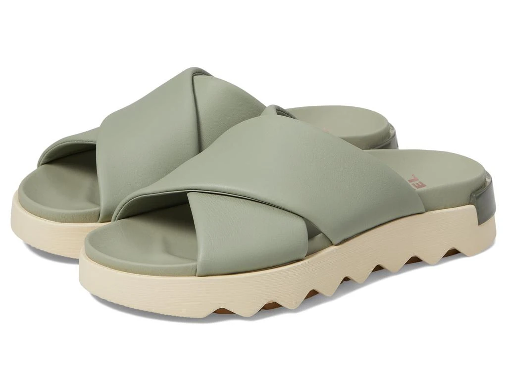 SOREL Viibe™ Crisscross Slide 1