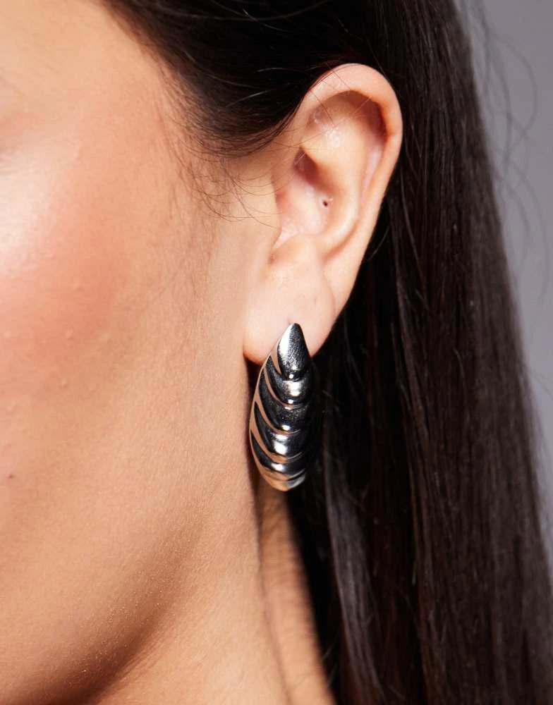 8 Other Reasons 8 Other Reasons ridged large stud earrings in rhodium plated 3
