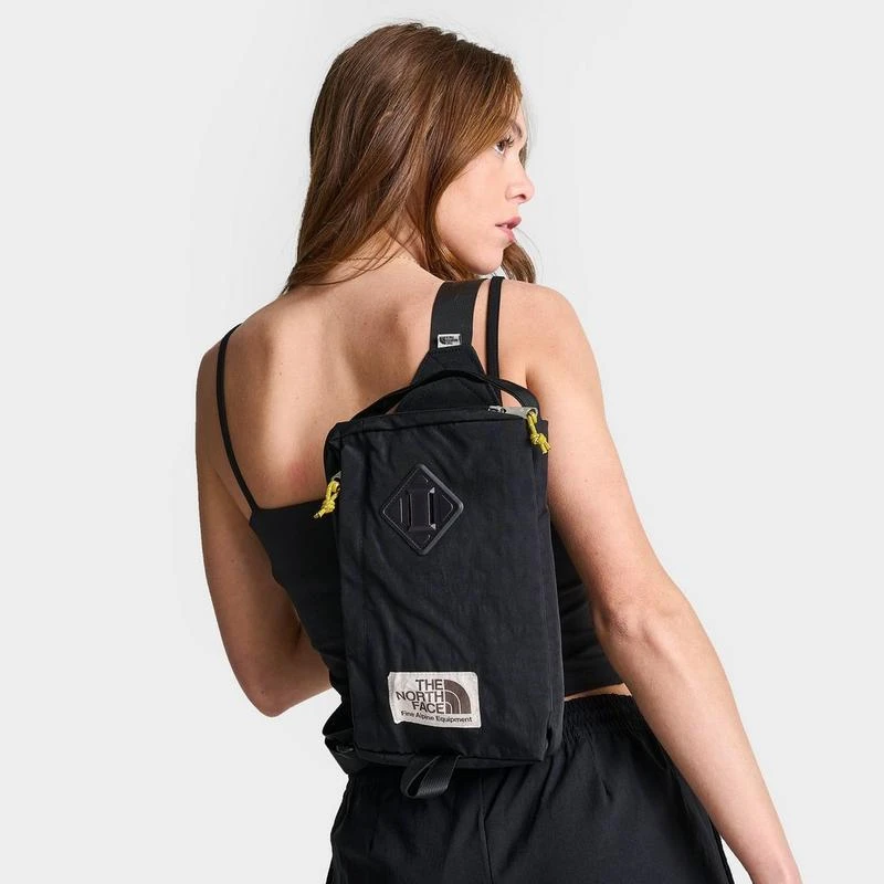 The North Face The North Face Berkeley Field Bag (5L) 1