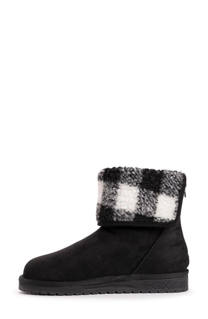 MUK LUKS Clover Faux Shearling Boot 8