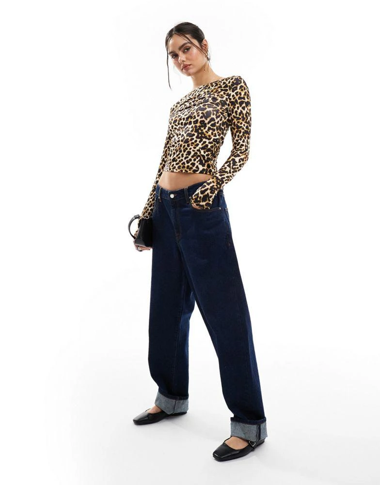 Stradivarius Stradivarius boat neck long sleeve top in leopard print 3