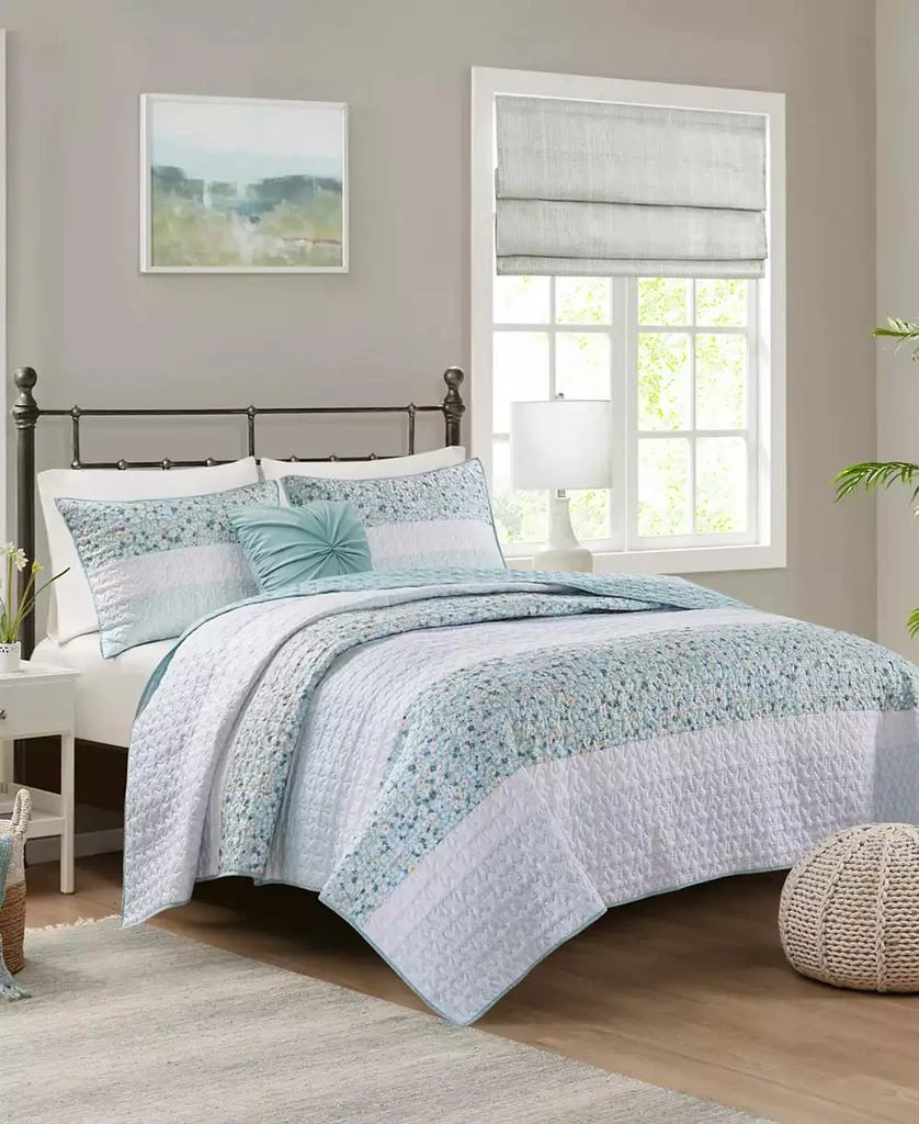 Macy's Caralie Seersucker 4 Piece Quilt Set 12