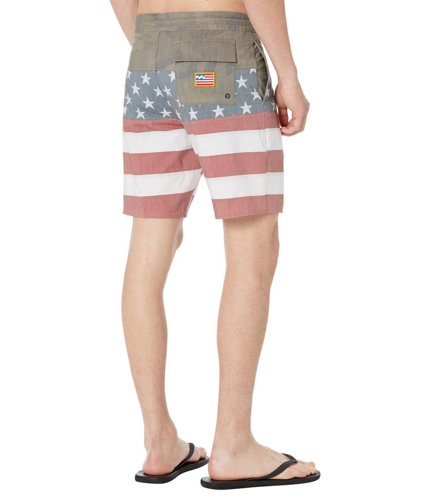 Billabong Stars and Stripes Tribong Lo Tides 19" Boardshorts