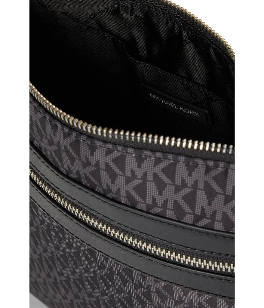 Michael Kors Jet Set Charm Large North/South Crossbody 3