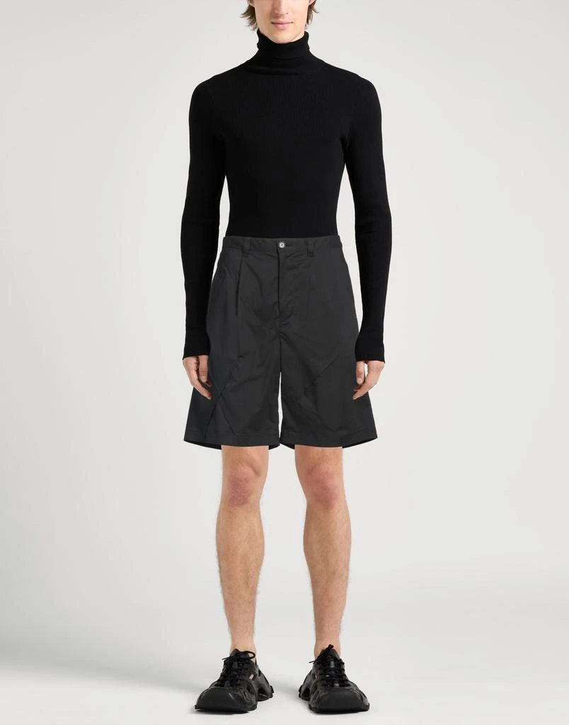 UNDERCOVER Shorts & Bermuda 2