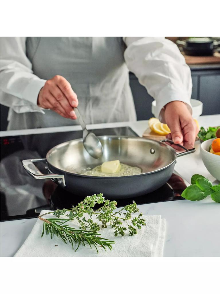 Demeyere Ceramic Exterior Coating 9.5'' Double Handle Fry Pan