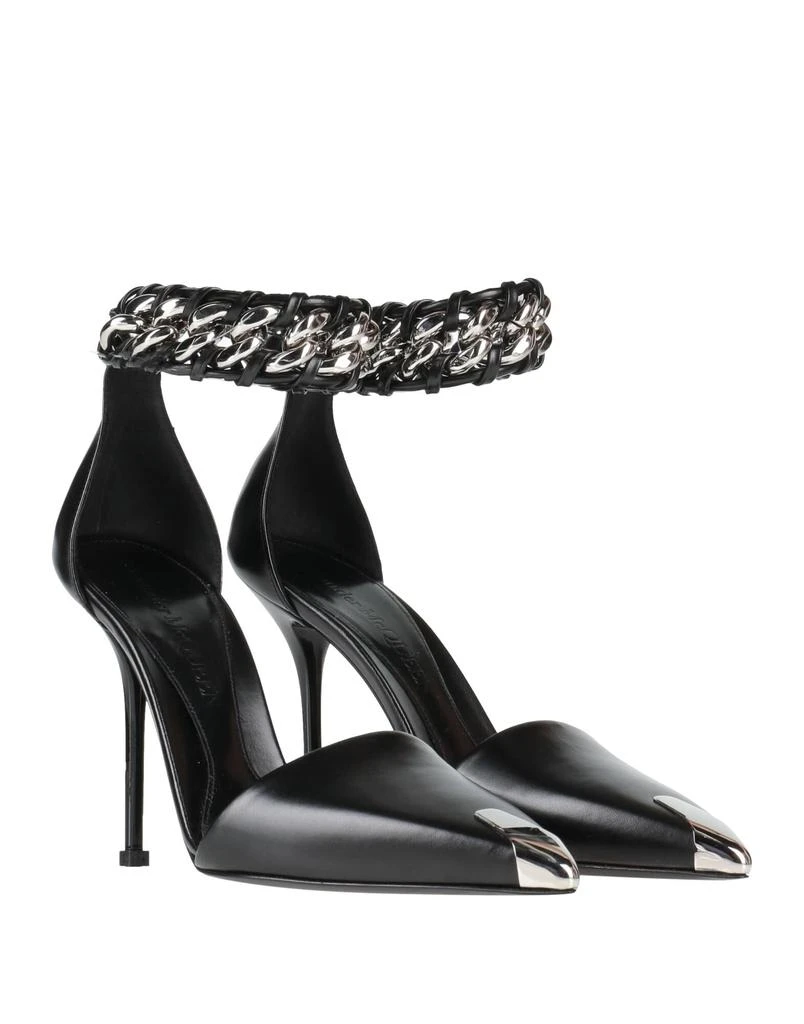 McQueen Pump 2