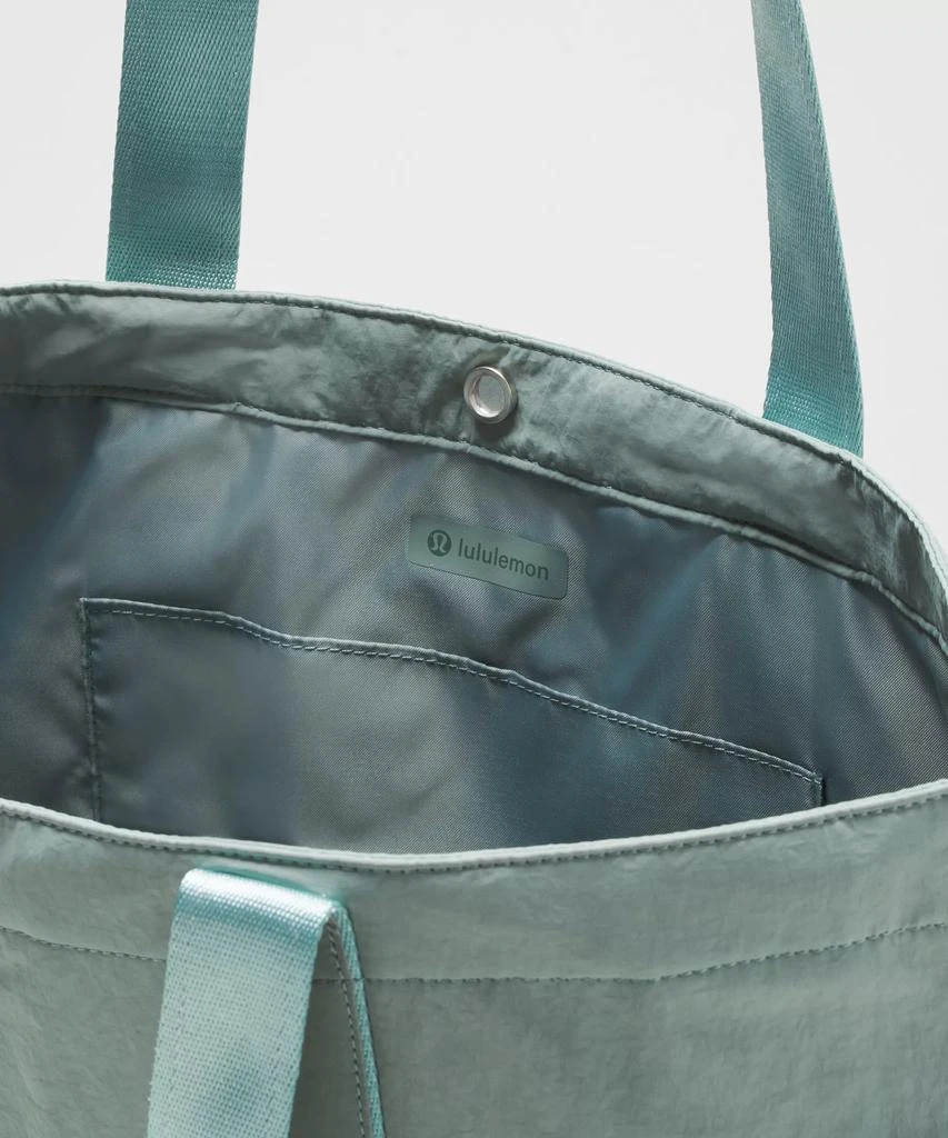 Lululemon Daily Multi-Pocket Tote Bag 20L 19