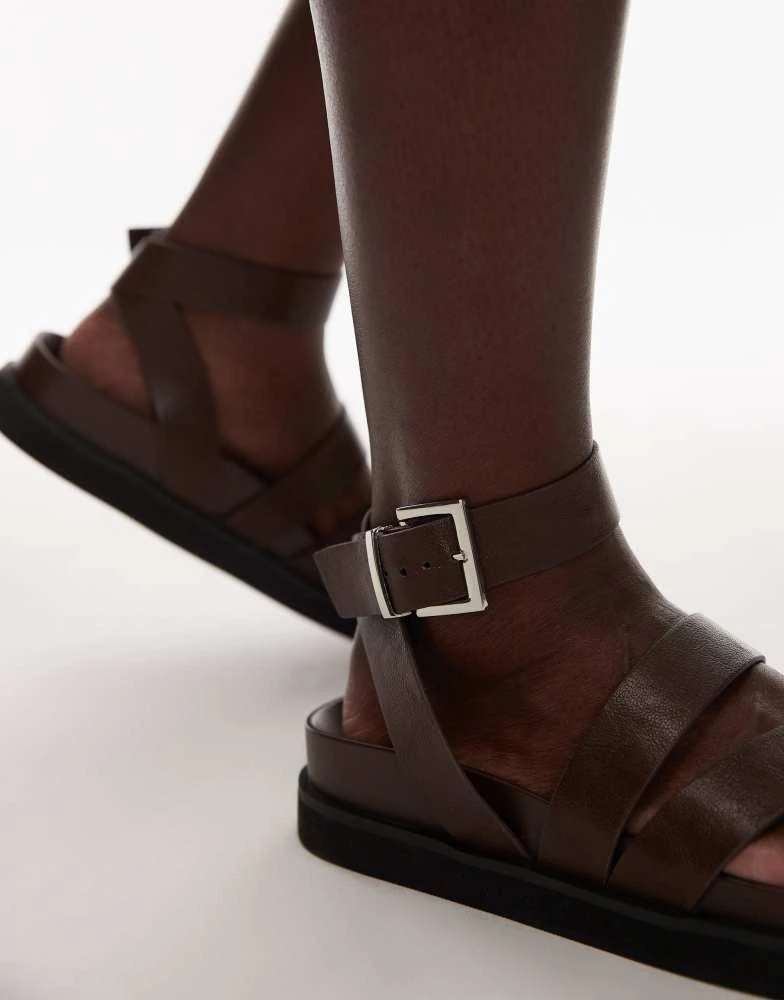 Topshop Topshop Jady flat sandal in chocolate 2