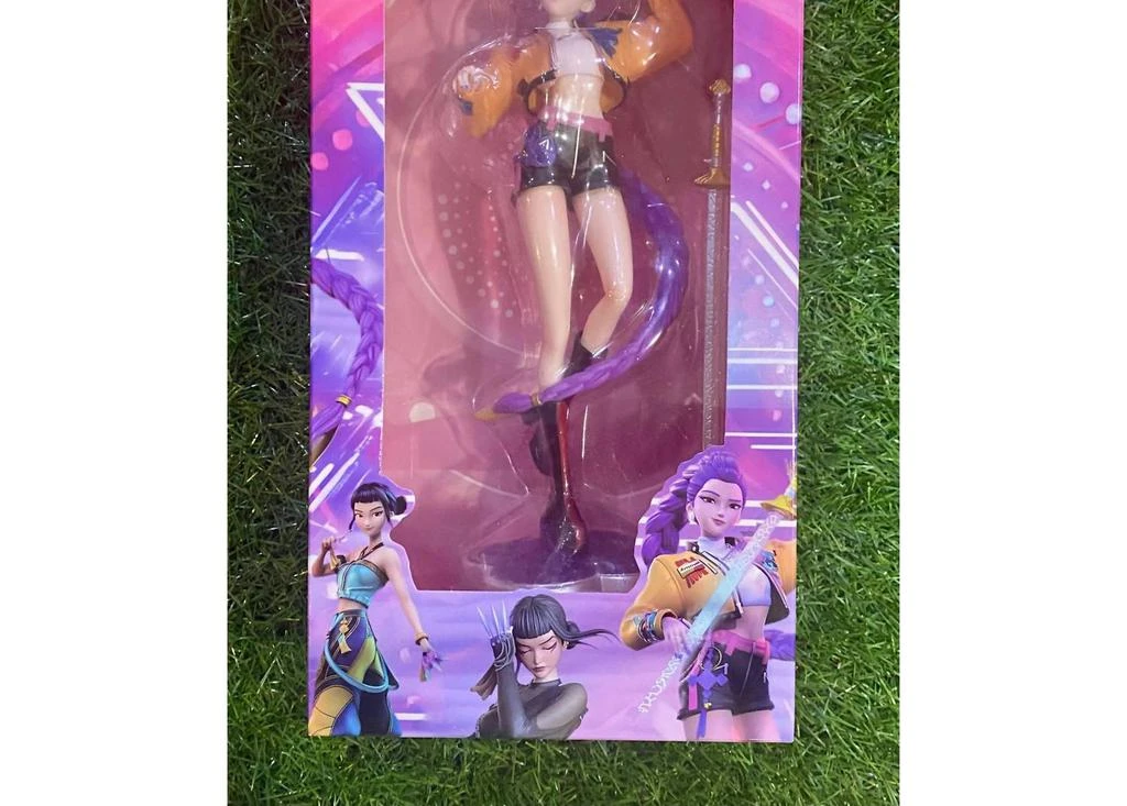 Kids Charm Kids Charm - Girl
s K-pop Demon Hunters Rumi Collectible Figurine 2