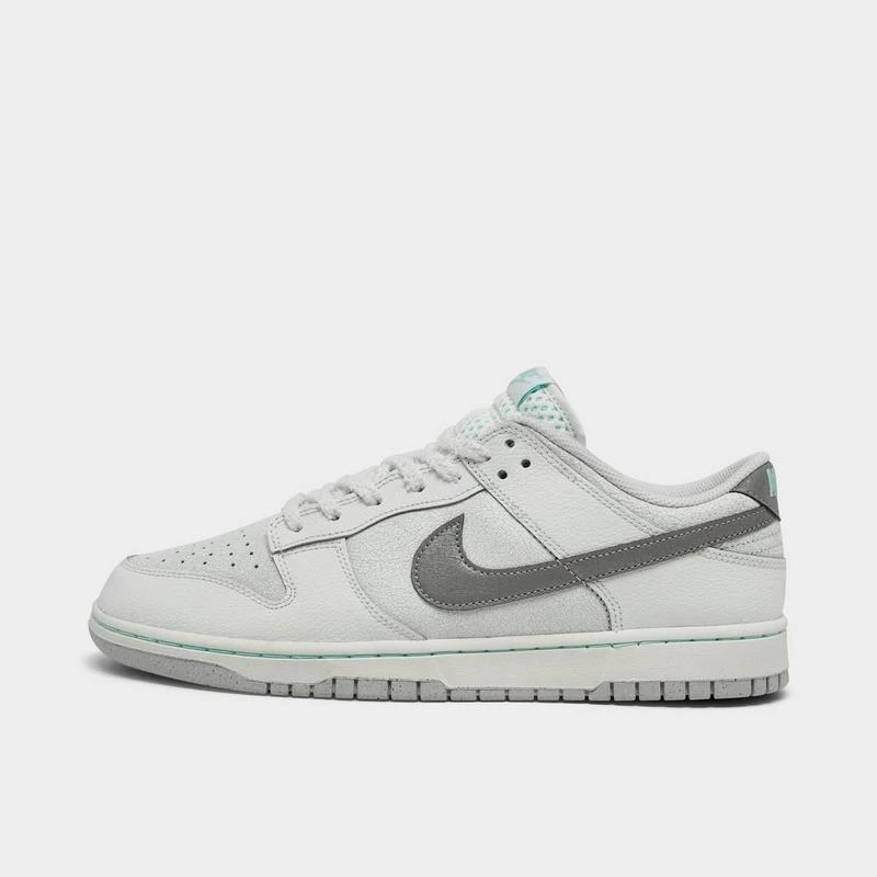 NIKE Men
s Nike Dunk Low Retro SE Casual Shoes (Men
s Sizing) 1