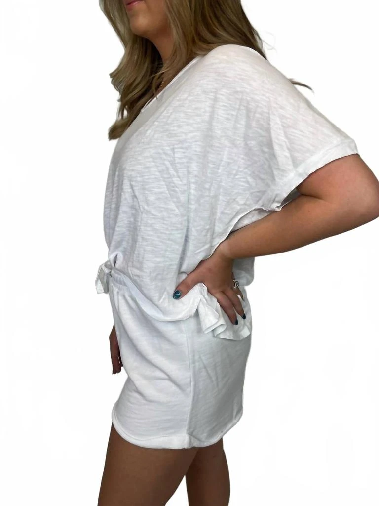 Bobi Oversize V-Neck Tee In White 2