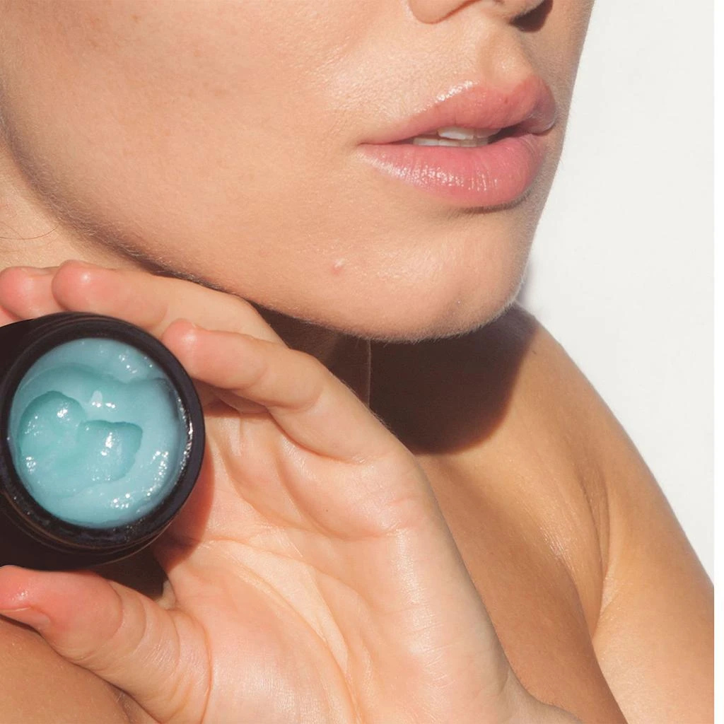 Odacite Le Blue Balm 3