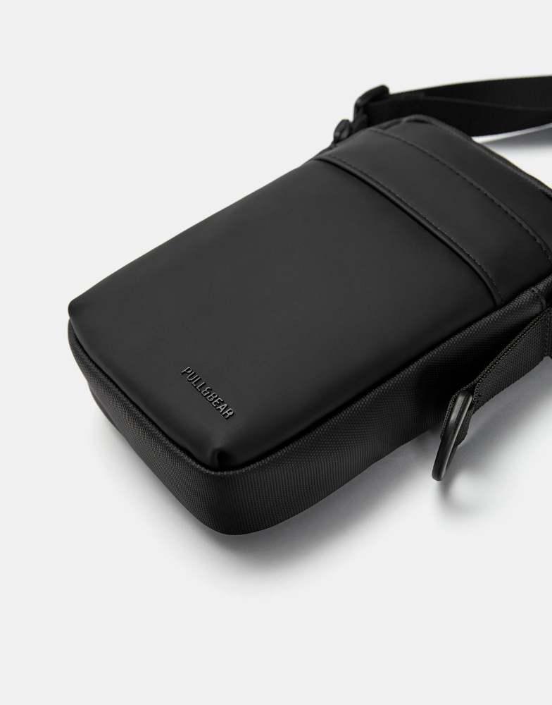 Pull&Bear Pull&Bear Cross body bag pull&bear in black