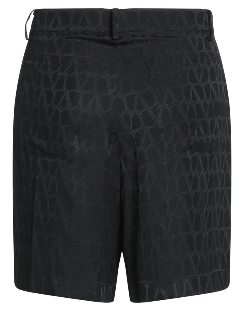 Valentino Shorts
Bermuda 2