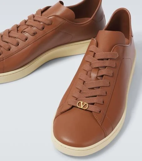 Valentino Royco VLogo leather sneakers 3