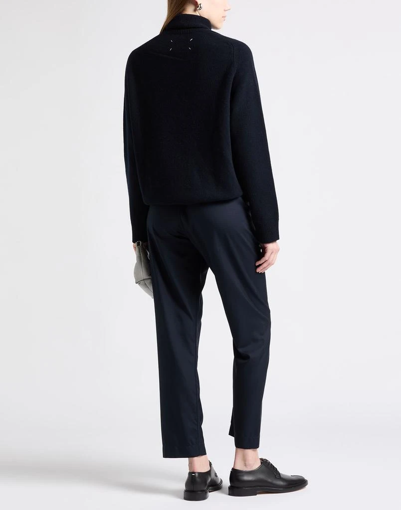 MAISON MARGIELA Casual pants 4
