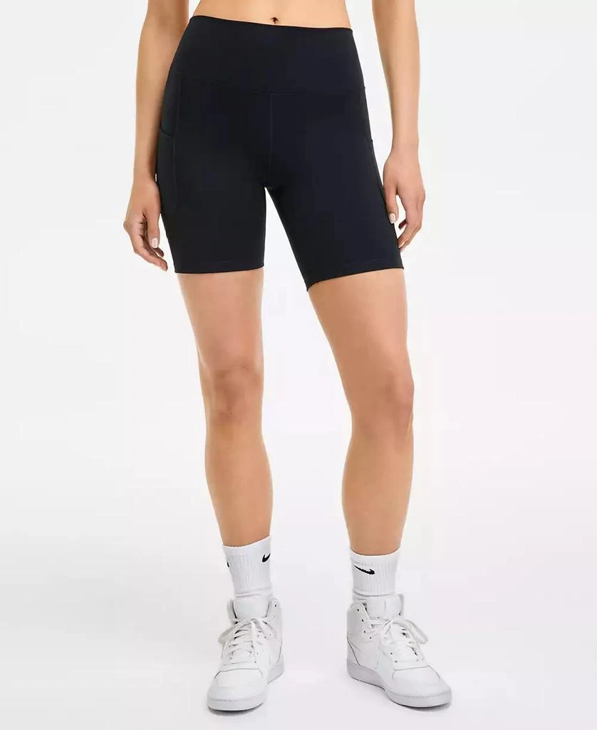 NIKE Women's One High-Waisted Side-Pocket 8" Bike Shorts 3
