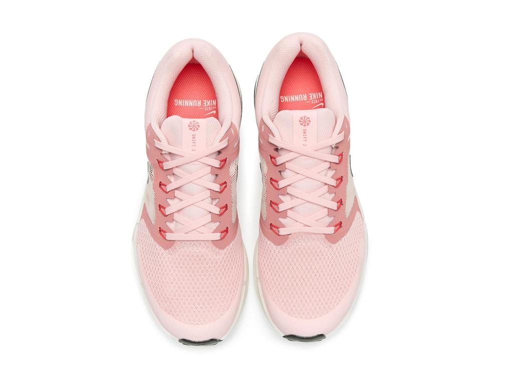 NIKE Run Swift 3