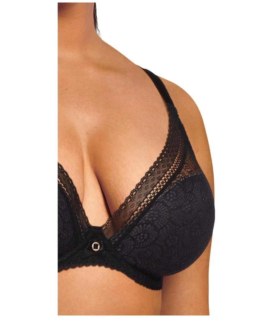 Chantelle Festivite Lace Plunge Bra 3