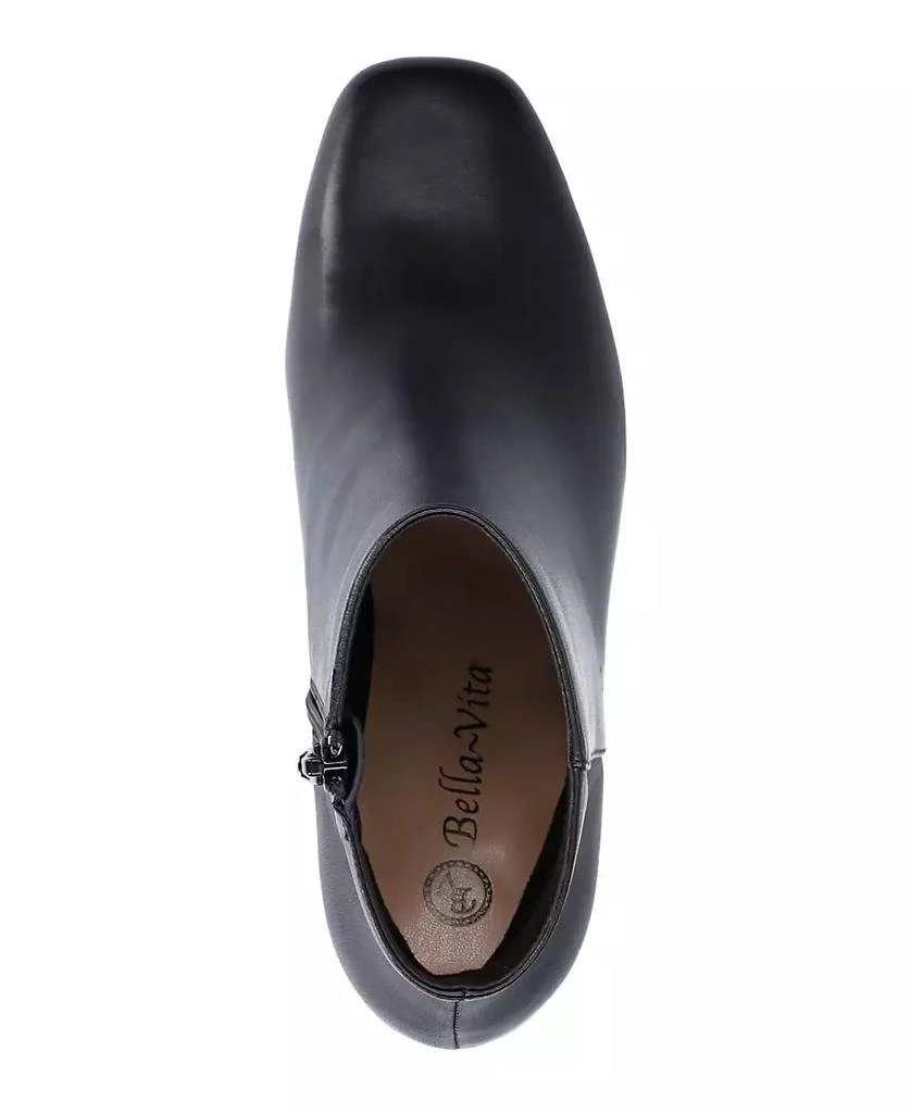 Bella Vita Square Toe Ankle Boots 7