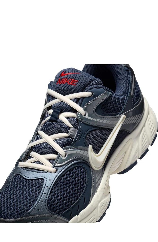 NIKE V5 Runner Sneaker 9