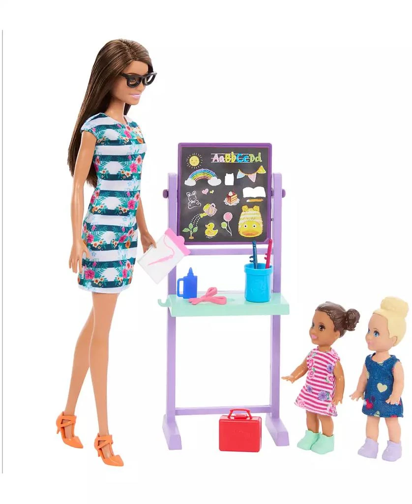 Barbie I Love School Classroom Playset with 1 Fashion Doll, 2 Small Dolls 20+ Accessories 5