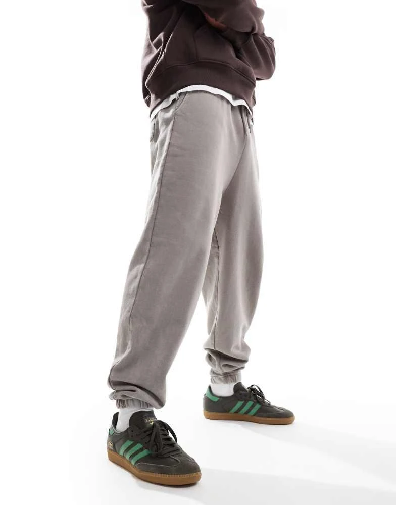 ASOS ASOS DESIGN oversized joggers in washed beige 5