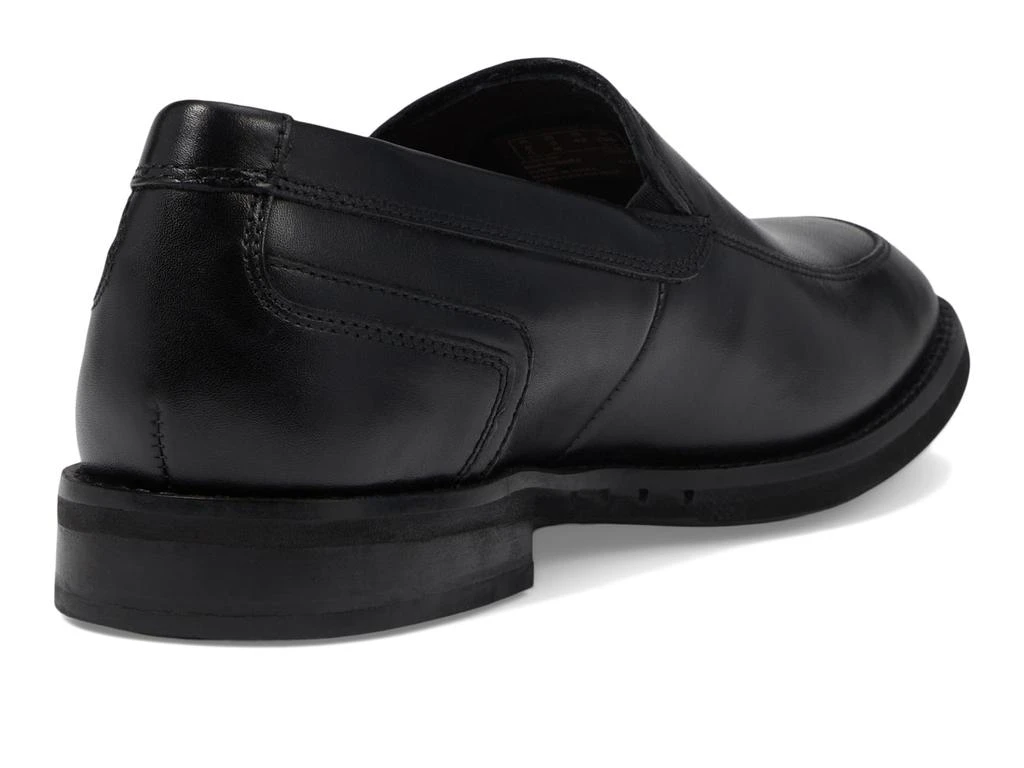 Clarks Un Hugh Step 5