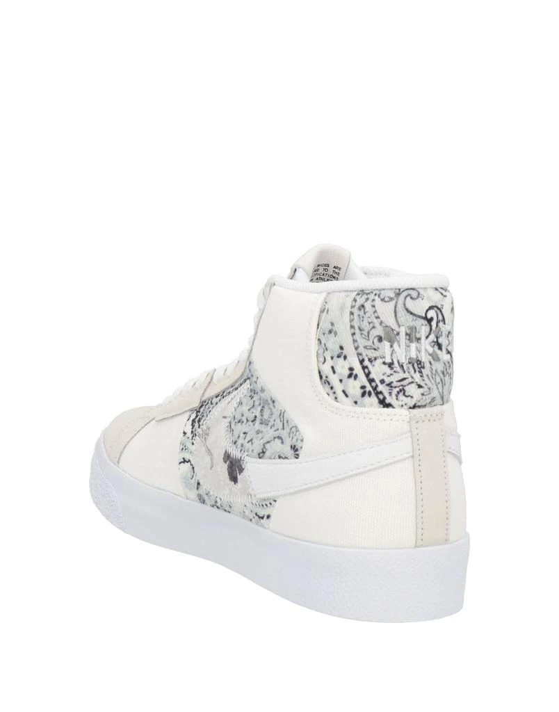 NIKE Sneakers 3