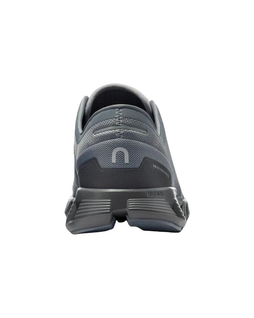 On Running On Running Cloud X 3 Everyday Shoe