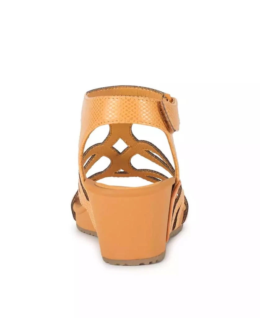 Baretraps Women's Raeanne Wedge Sandals 3