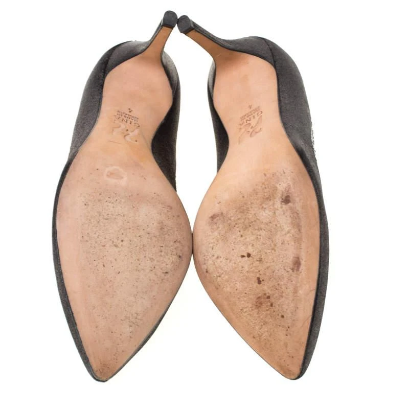 Gina Gina Crystal Embellished Textured Fabric Pointed Toe Pumps Size 37 6