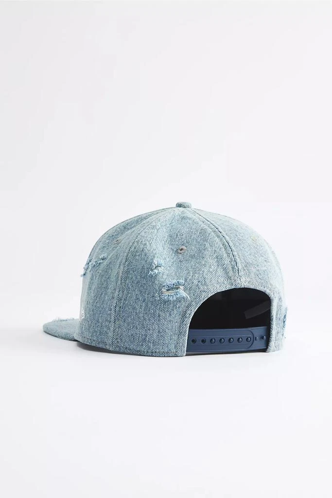New Era New Era MLB New York Yankees Distressed Denim Golf Hat 3