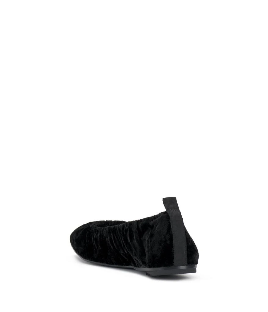 Vince Camuto Verline 4